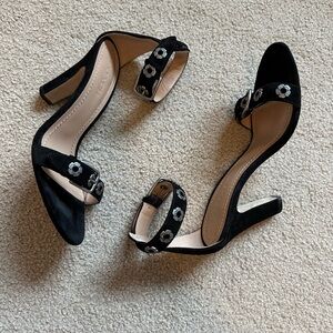COACH Elizabeth Sandal Heel Black Silver Flower Details Suede Size 9 Womens